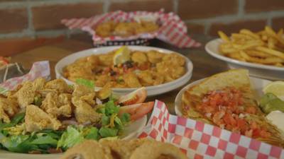 Woody's Roadside Ocean Springs, Biloxi & Gulfport - Gulf Coast Cuisine