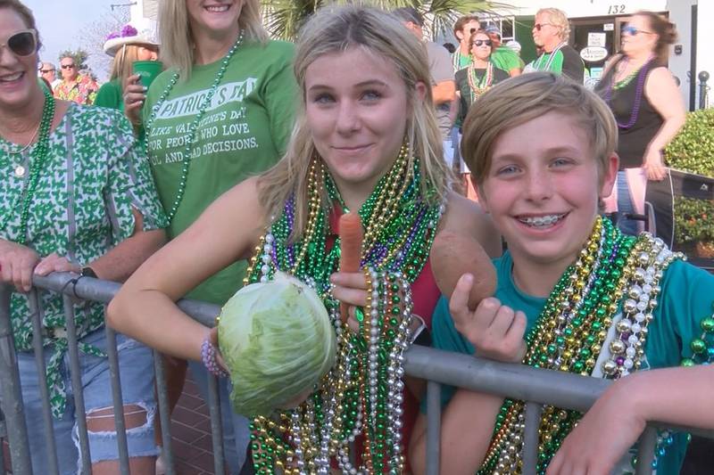 Hibernia Irish Marching Society paints Biloxi green for St. Patrick’s Day parade